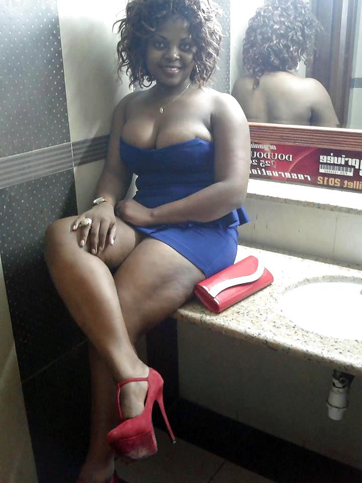 25P Love Dem Ebony Babes (Non Nude)