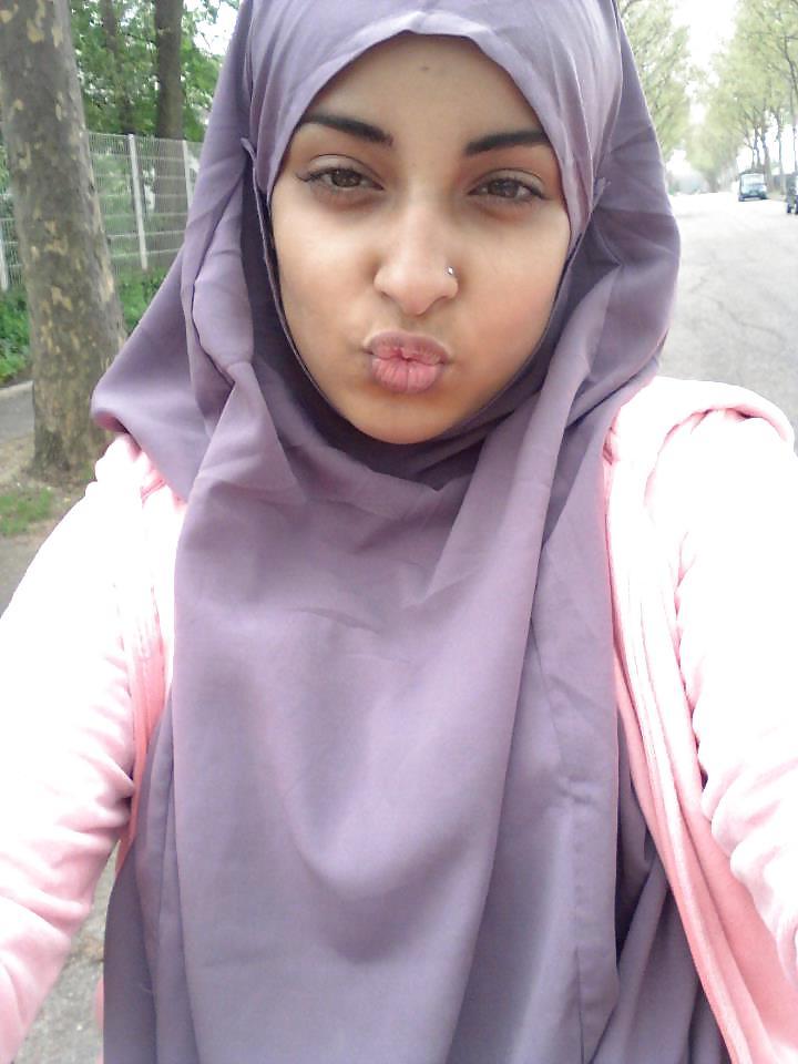 25P Hijab beurette 2014