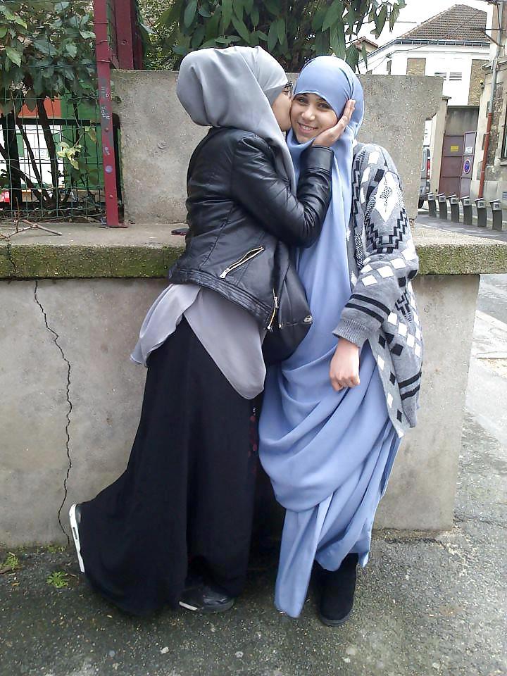 25P Hijab beurette 2014