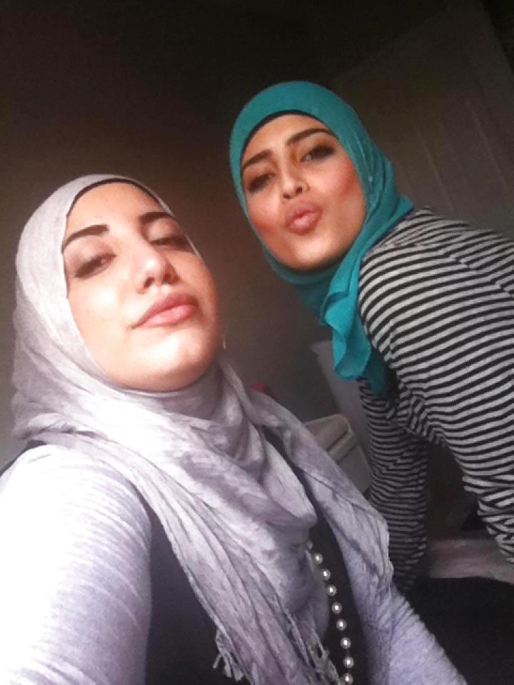 25P Hijab beurette 2014