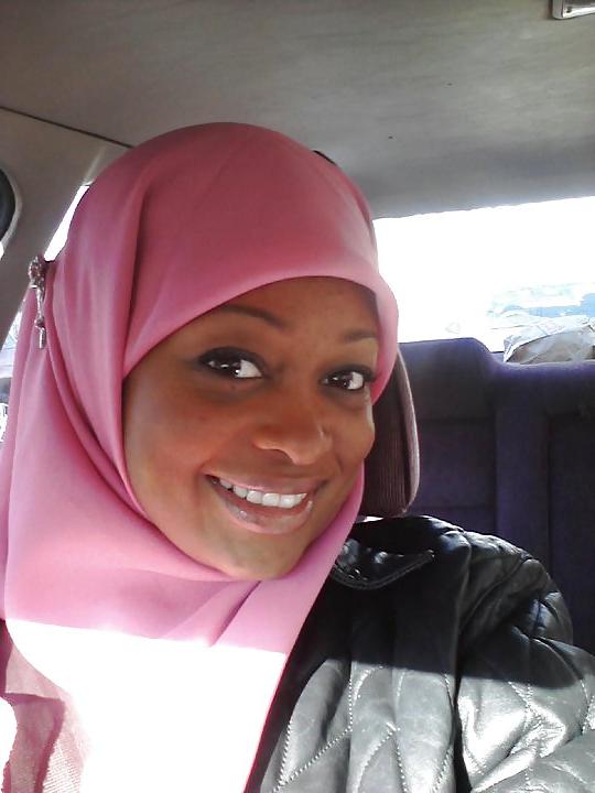 25P Hijab beurette 2014