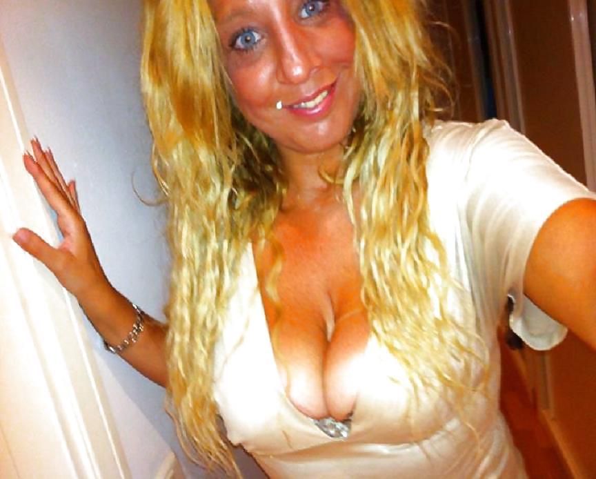 25P Spanish milf: Sarah