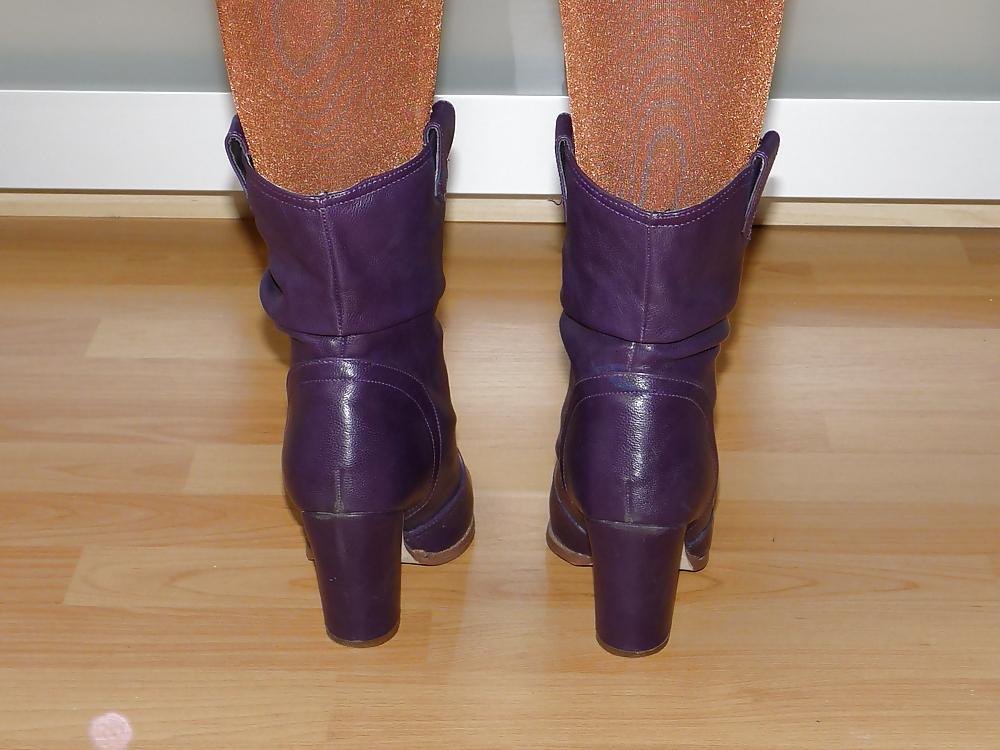 21P Wifes sexy boots stifele glossy shiny pantyhose
