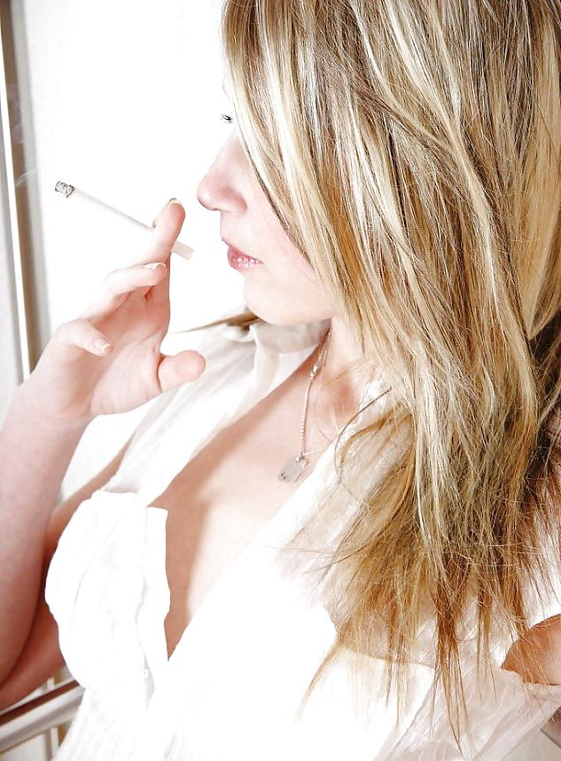 19P Smoking 046