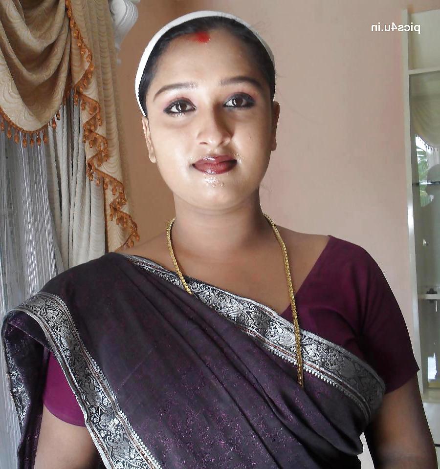 15P Indian Aunties