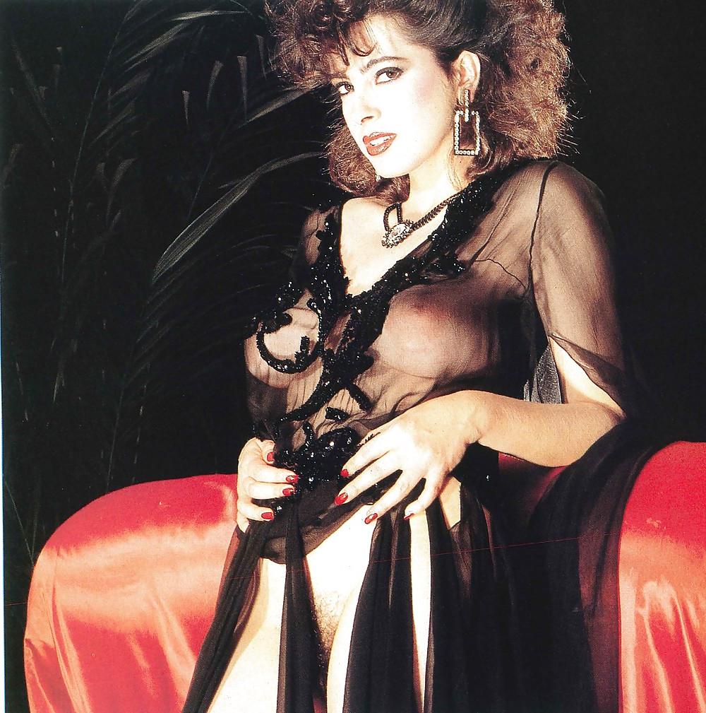 25P Donatella Damiani - vintage italian big boobs actress