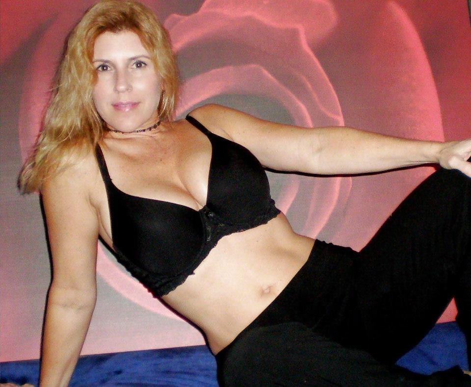 14P Italian milf