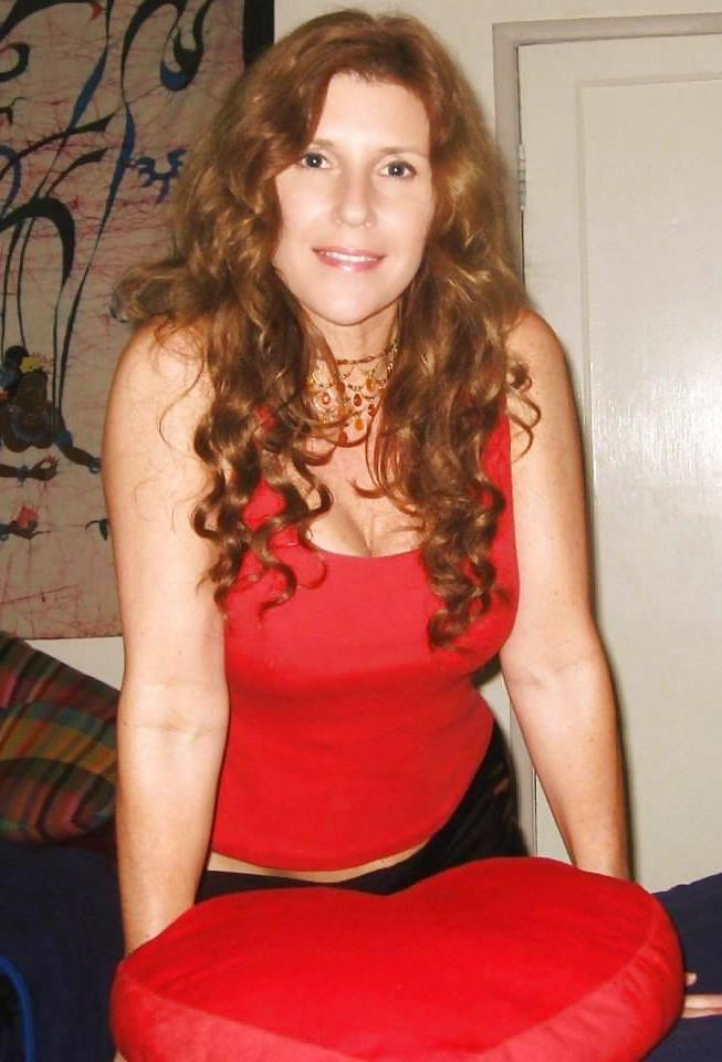 14P Italian milf