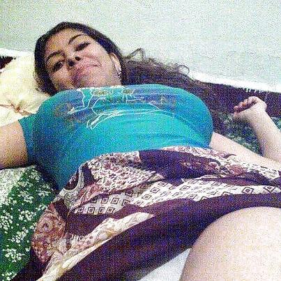 15P Beautiful Indian Girls 52 NON PORN-- By Sanjh