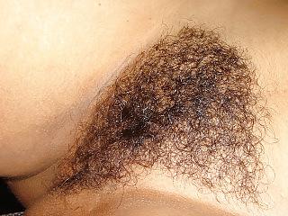 8P Hairy maid pussy