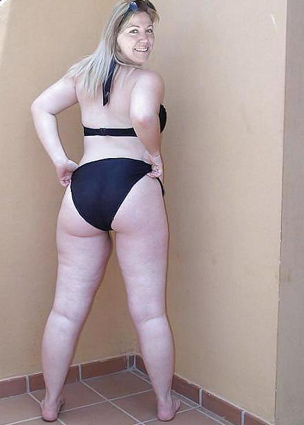 25P Sexy Milfs, Matures and Asses