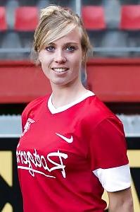 25P Hot Soccer Babes