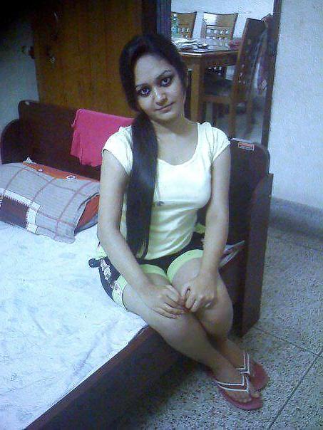15P Beautiful Indian Girls 78 (Non Porn)-- By Sanjh 
