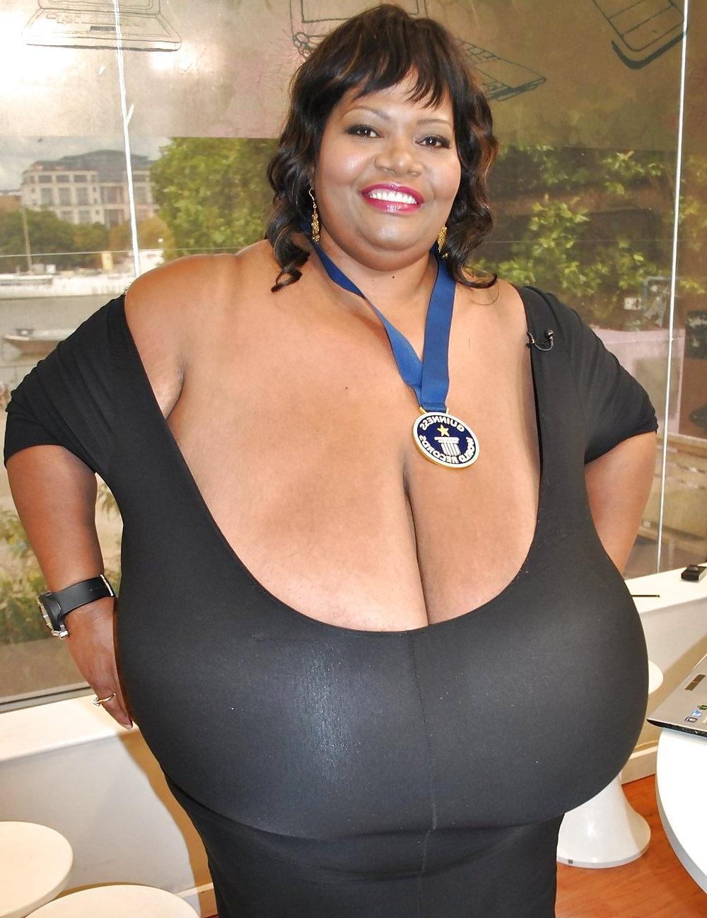 25P Gigantic Tits