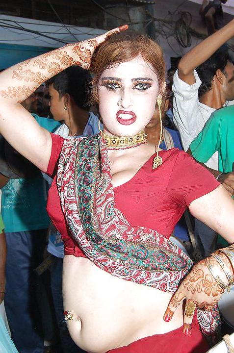 10P Indian tranny i love