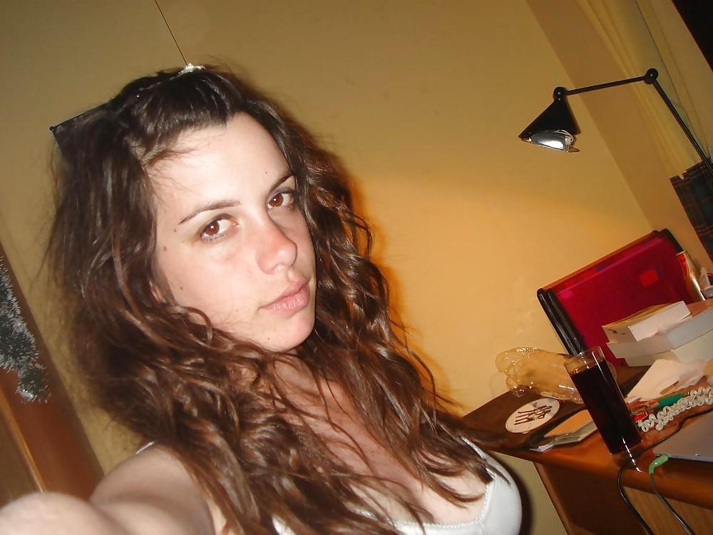 20P Spanish slut