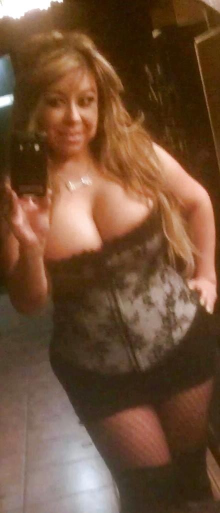 25P Latina milf with huge tits