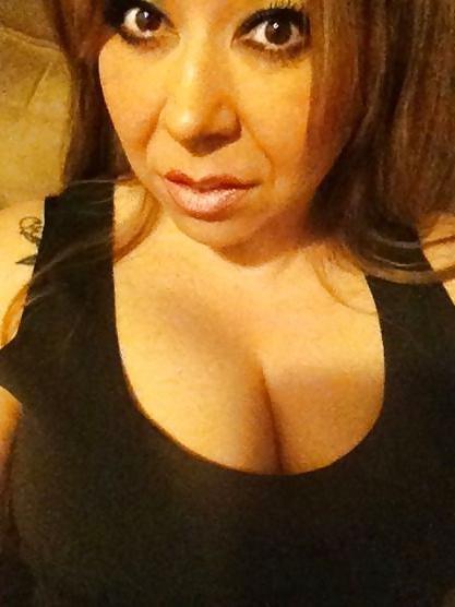 25P Latina milf with huge tits