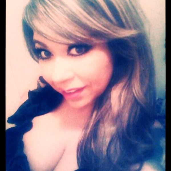 25P Latina milf with huge tits