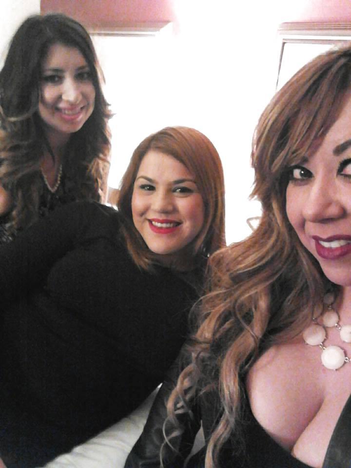 25P Latina milf with huge tits