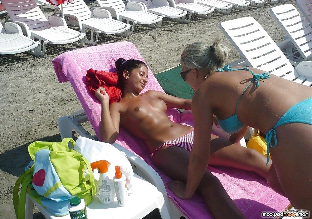 9P Tanned Indian honey posing