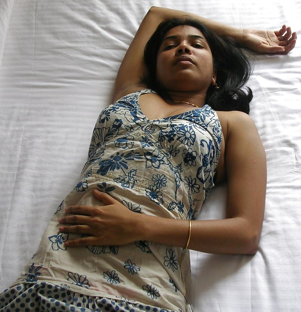 25P Indian girl  ass rimming 