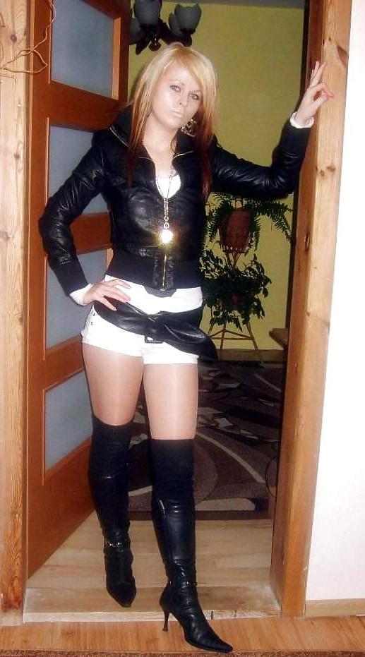 25P Boots & Woman - Perfect Match... (3)