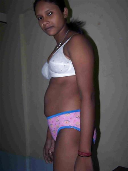 9P Indian teen nude 1