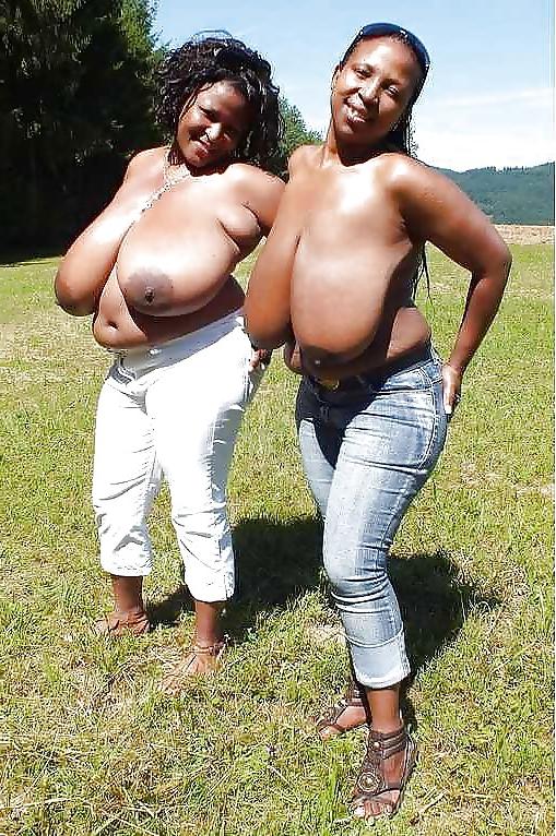 25P Big Boobs Hanging Out For Fun