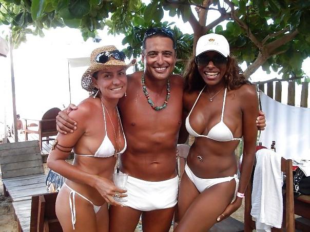 12P Hot Ebony Milf