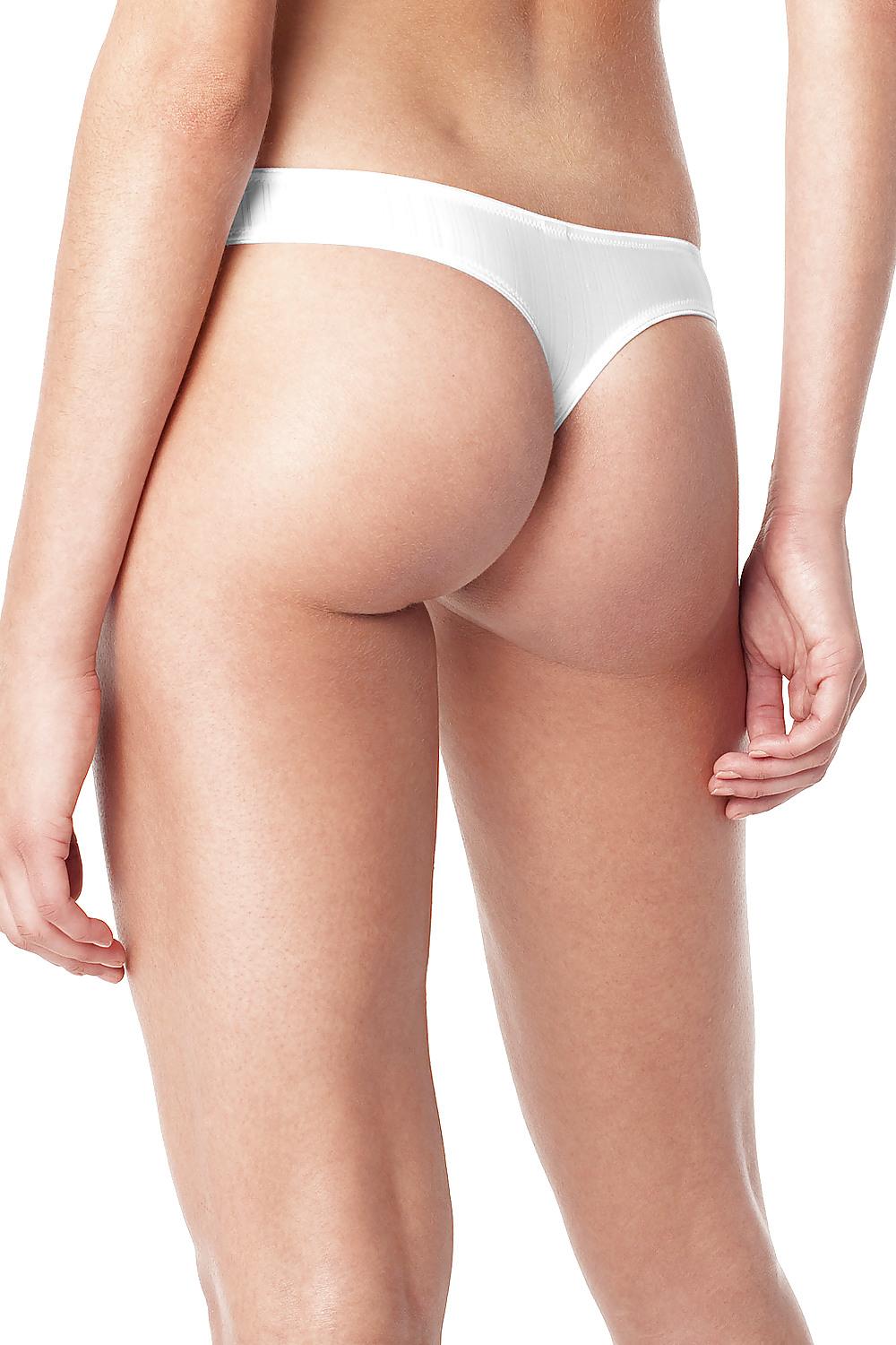 25P Hot Babes in White Lingerie and Dessous