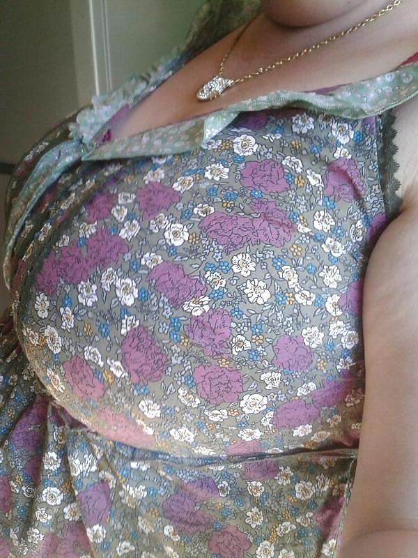 25P Huge Tits, Tight Tops 74