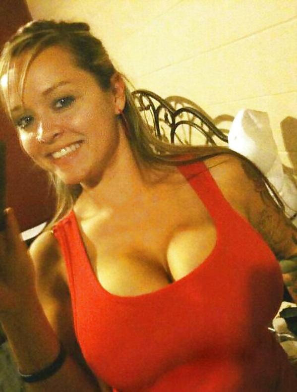21P Huge Tits, Tight Tops 58