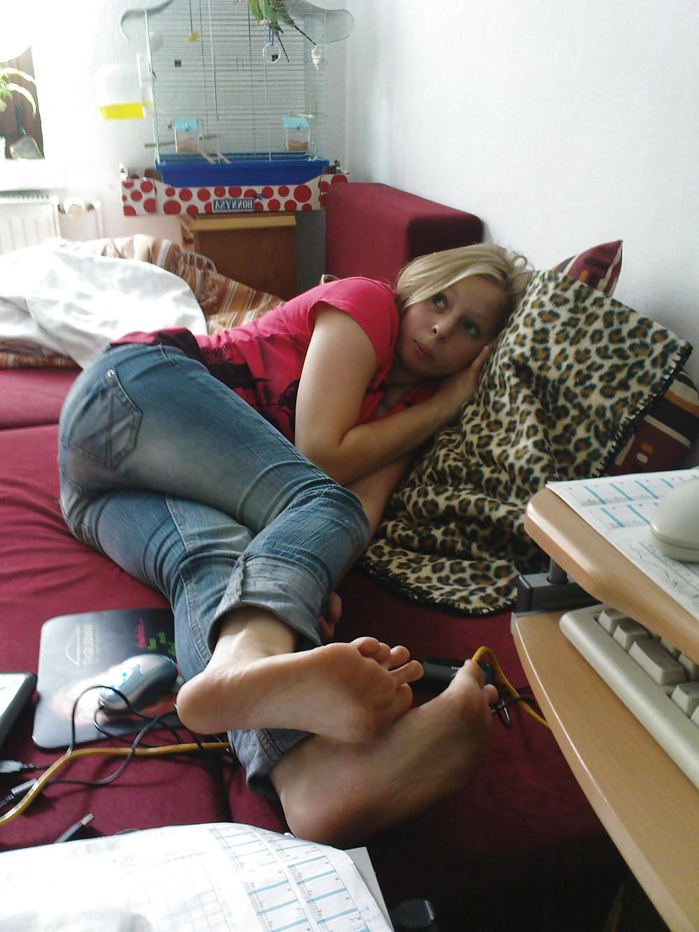 22P Socks and Feet