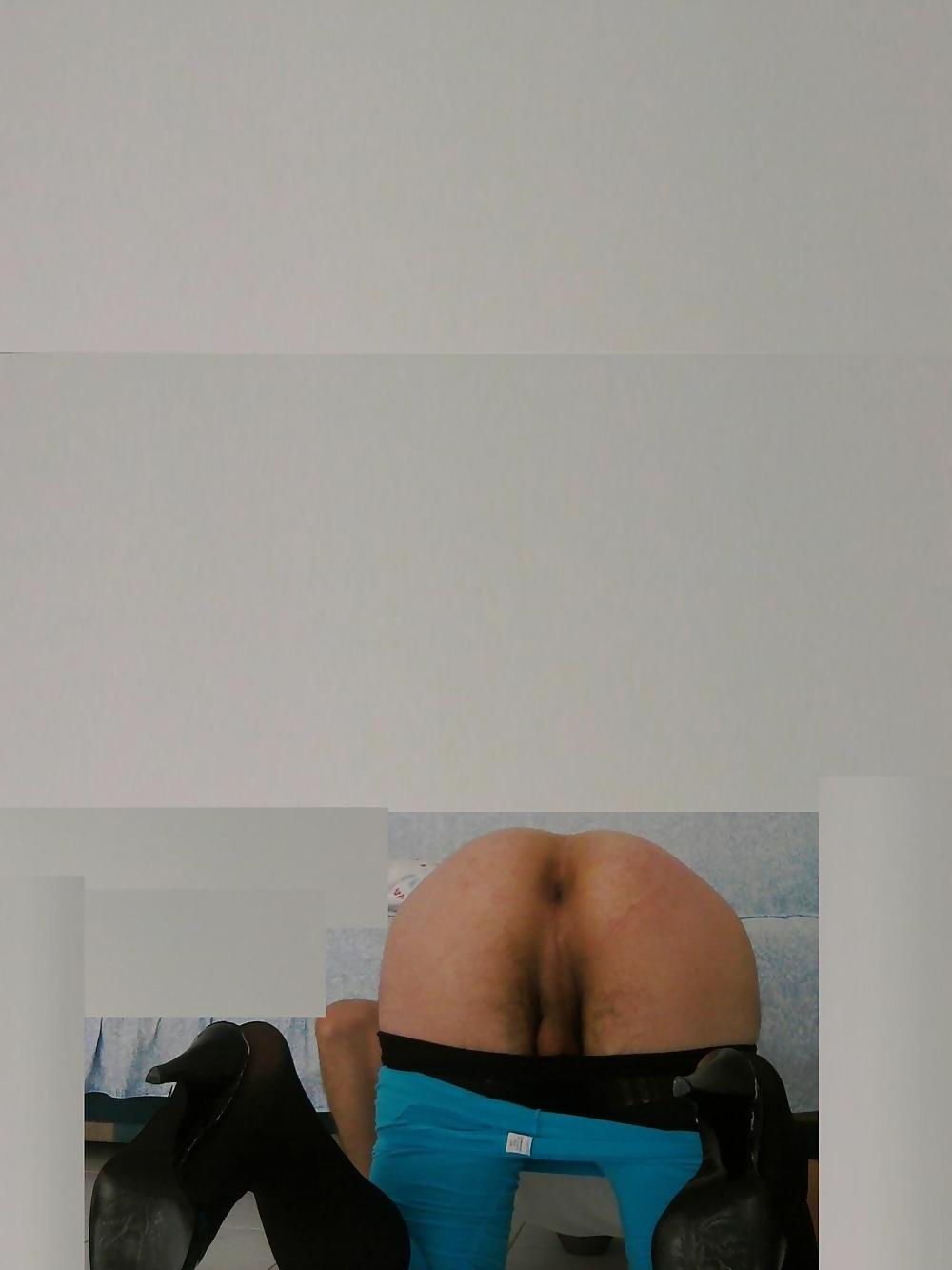 12P Big ass hole 