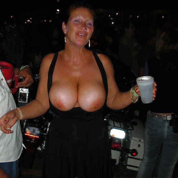 25P BiG Mature BooBs MiX by DarKKo