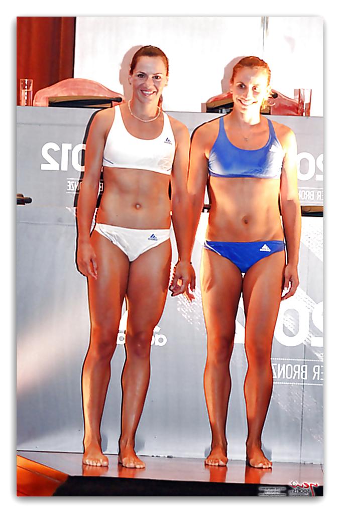 25P Anna's Sports Girls!