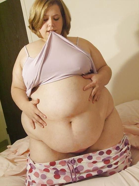 17P Big Belly Babes 2