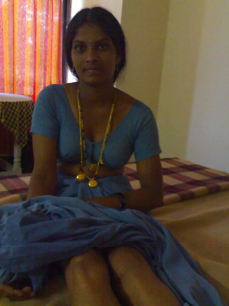 25P Sexy Indian Girls non nude