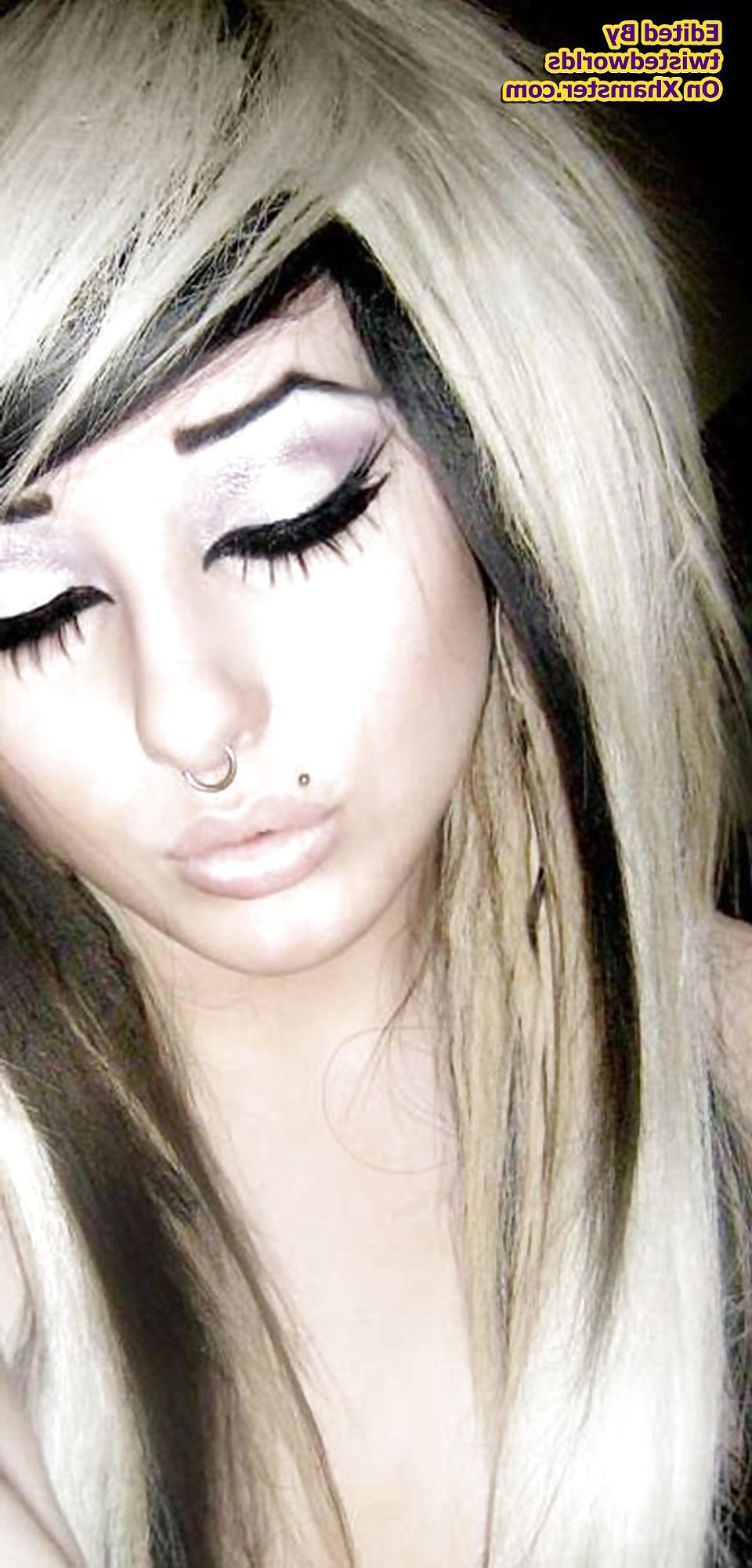 25P Amateur Emo Girls Erotica By twistedworlds