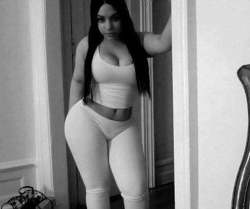 25P Babes Self Shot Pics...