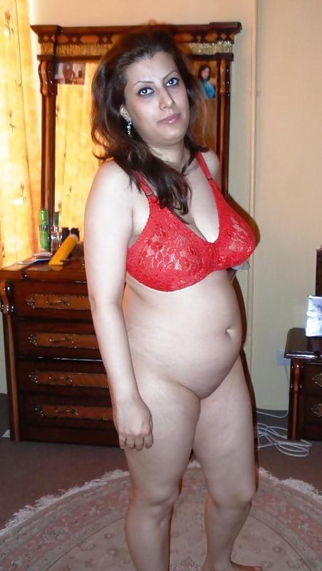 25P Big bras on mature women's!