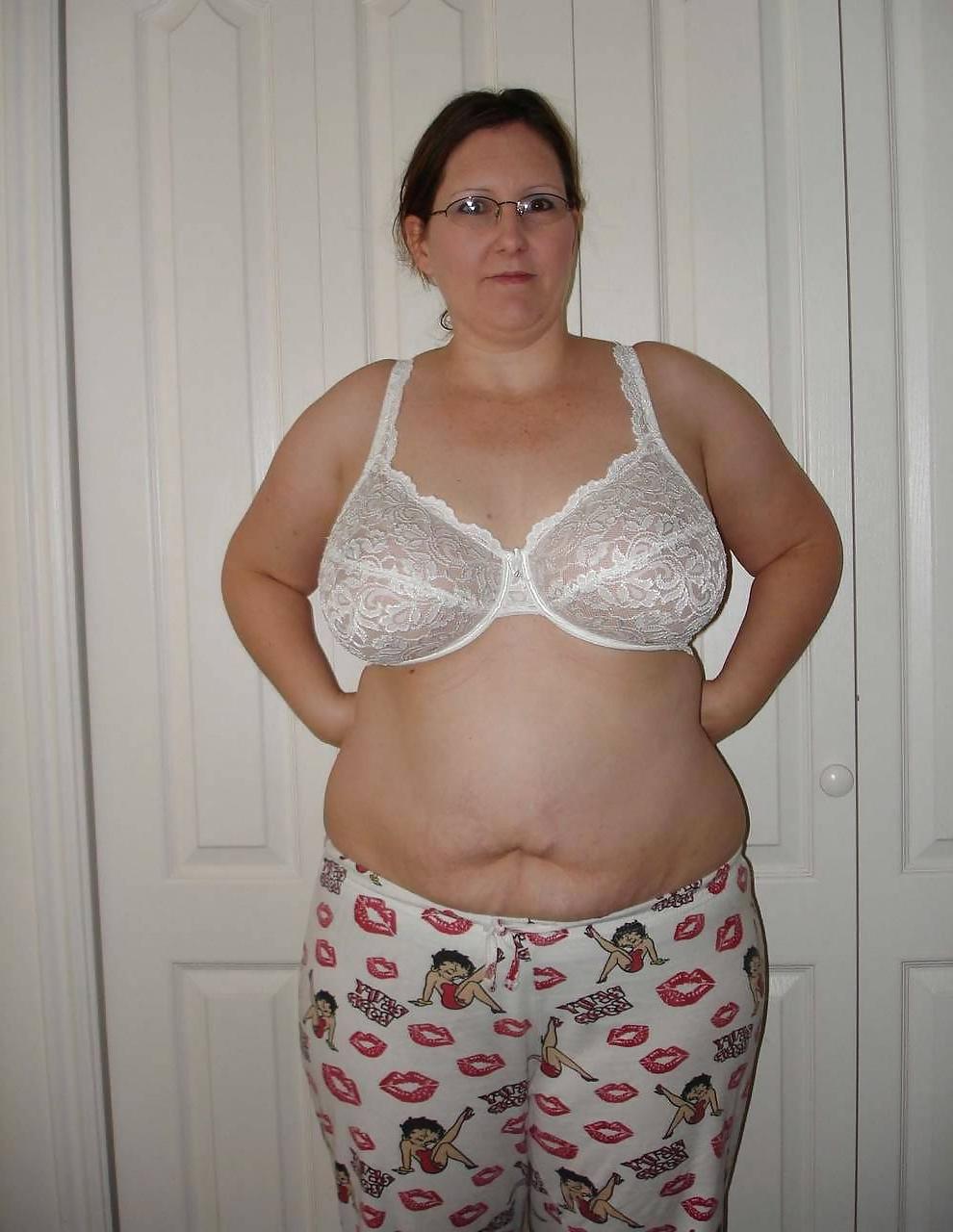 25P Big bras on mature women's!