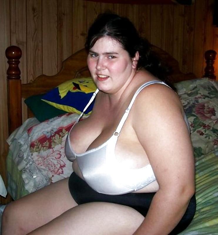 25P Big bras on mature women's!