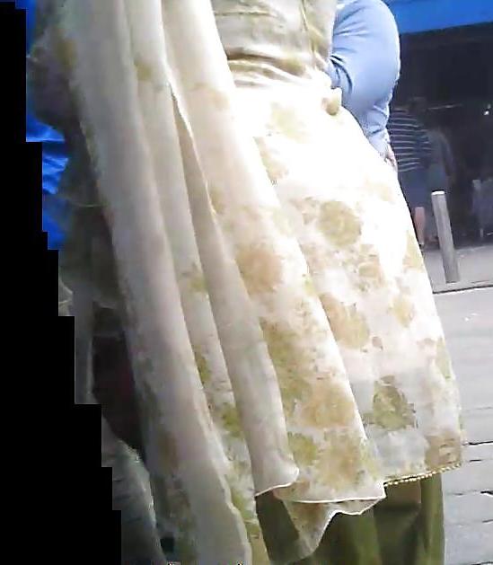 9P Sexy Indian Mature Ass