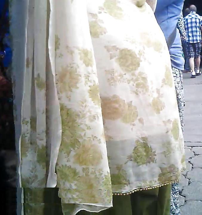 9P Sexy Indian Mature Ass