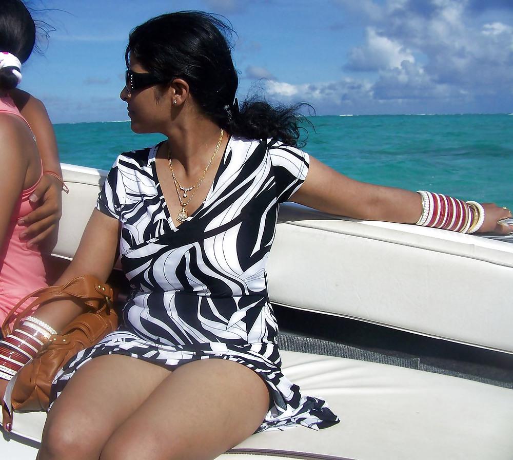 25P Indian housewife6