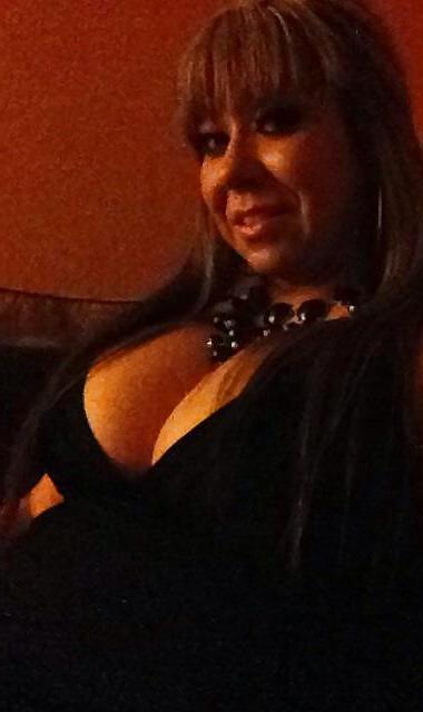 25P Big tit latina milf