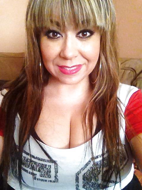 25P Big tit latina milf