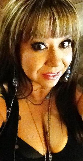 25P Big tit latina milf